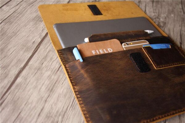 Embossed Leather Macbook Pro 13 Cover Sleeve - Image 3