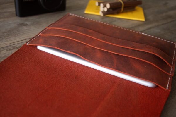 Custom Leather Kindle Oasis Case Sleeve - Image 4