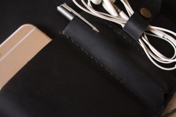 Personalized Black Leather Designer iPad Case Portfolio - Image 4