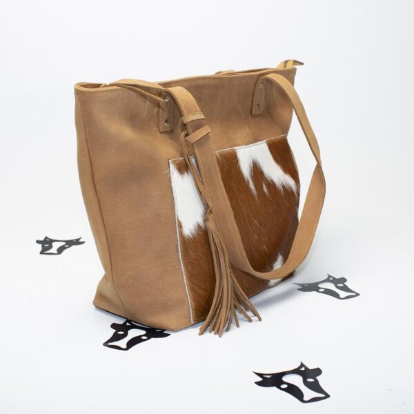 Latte leather tote - Image 2