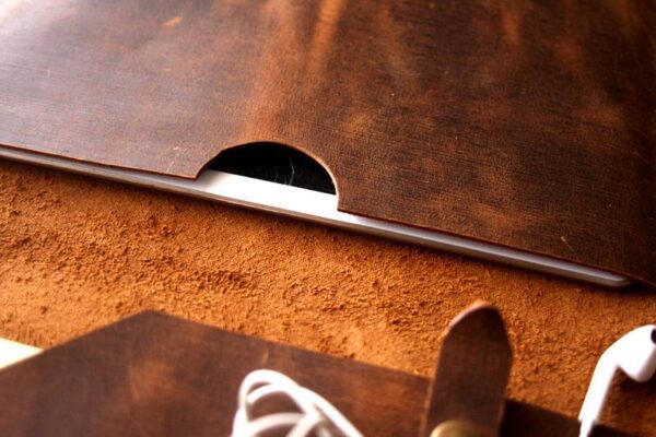 Leather Macbook Pro Case 13 inch Retina - Image 5