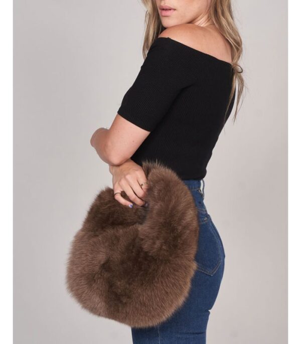 FOX FUR CIRCLE BAG IN TRUFFLE - Image 3